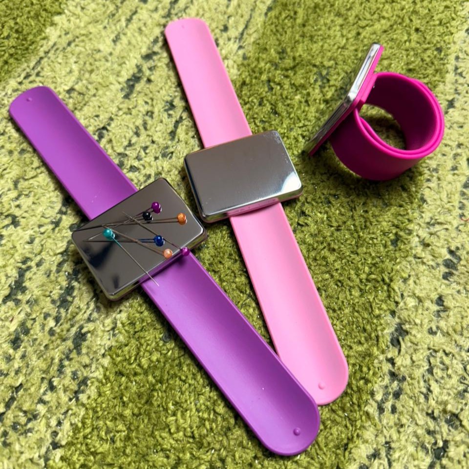 Magnetic Wristband (Pin Holder)